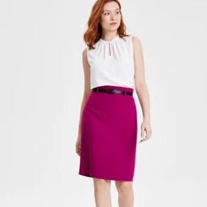 Kasper
Women's Belted High-Waisted Pencil Skirt